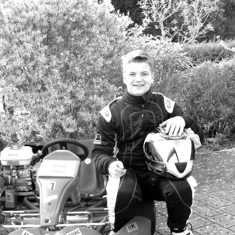Jannis_Wahler-blackwhite Jannis_Wahler-blackwhite